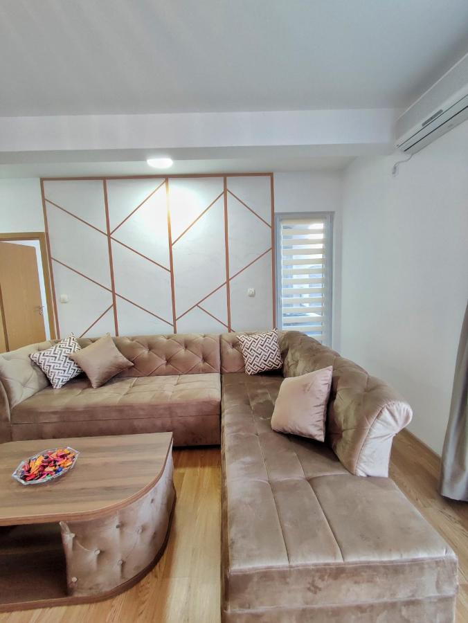 Appartamento Elena Herceg Novi Esterno foto